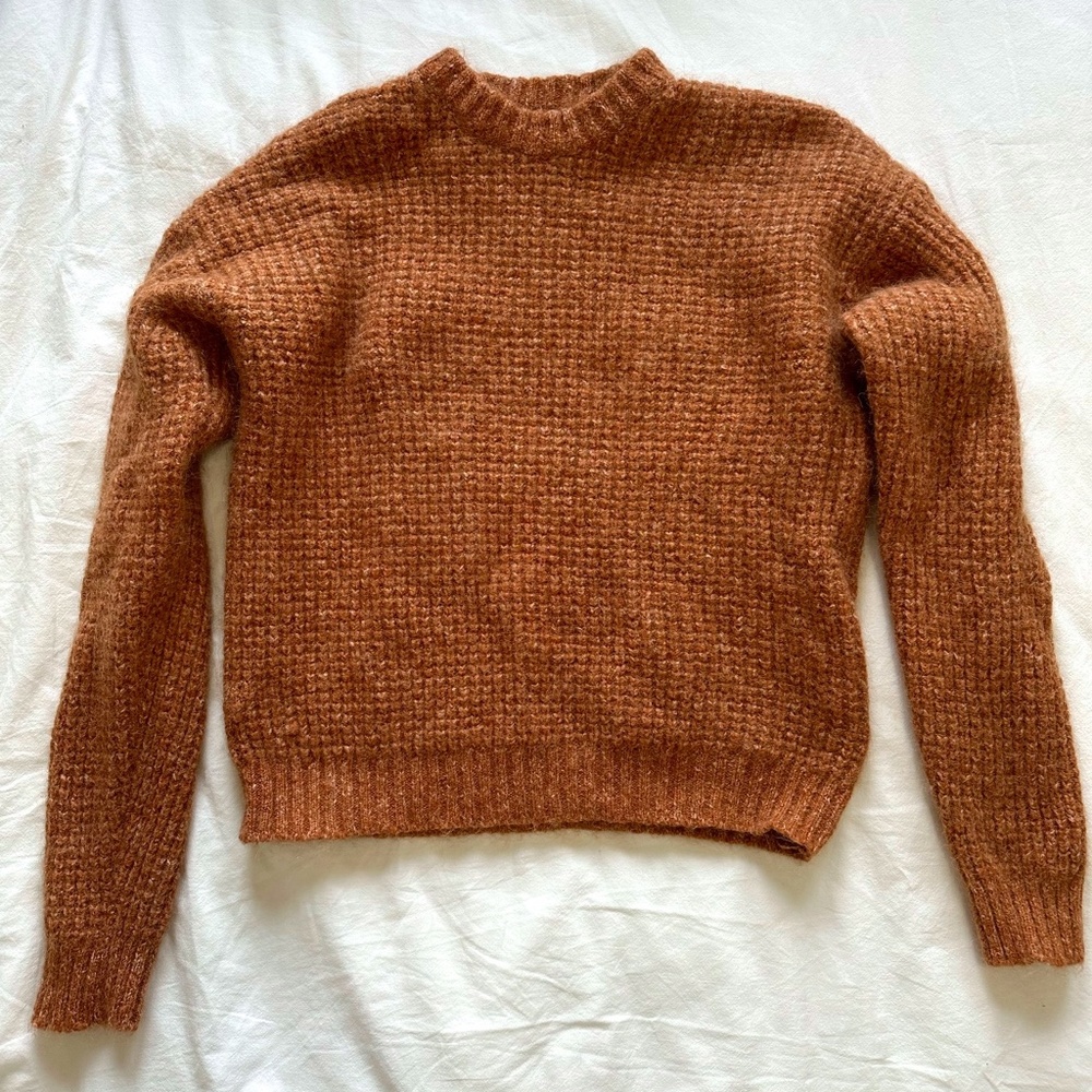 Simons Orange Sweater L